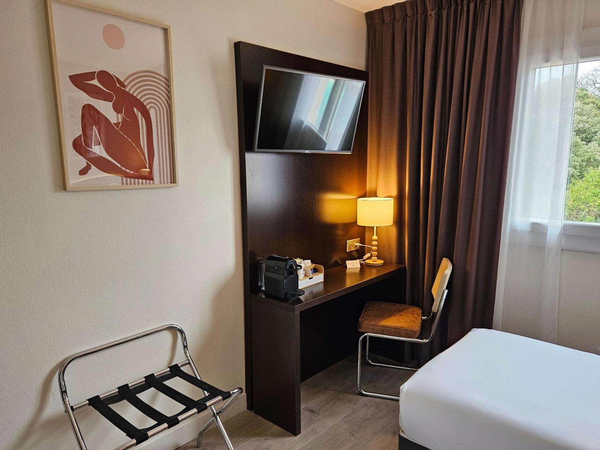 Best Western Terre De Provence 르 카네 데 모르 외부 사진