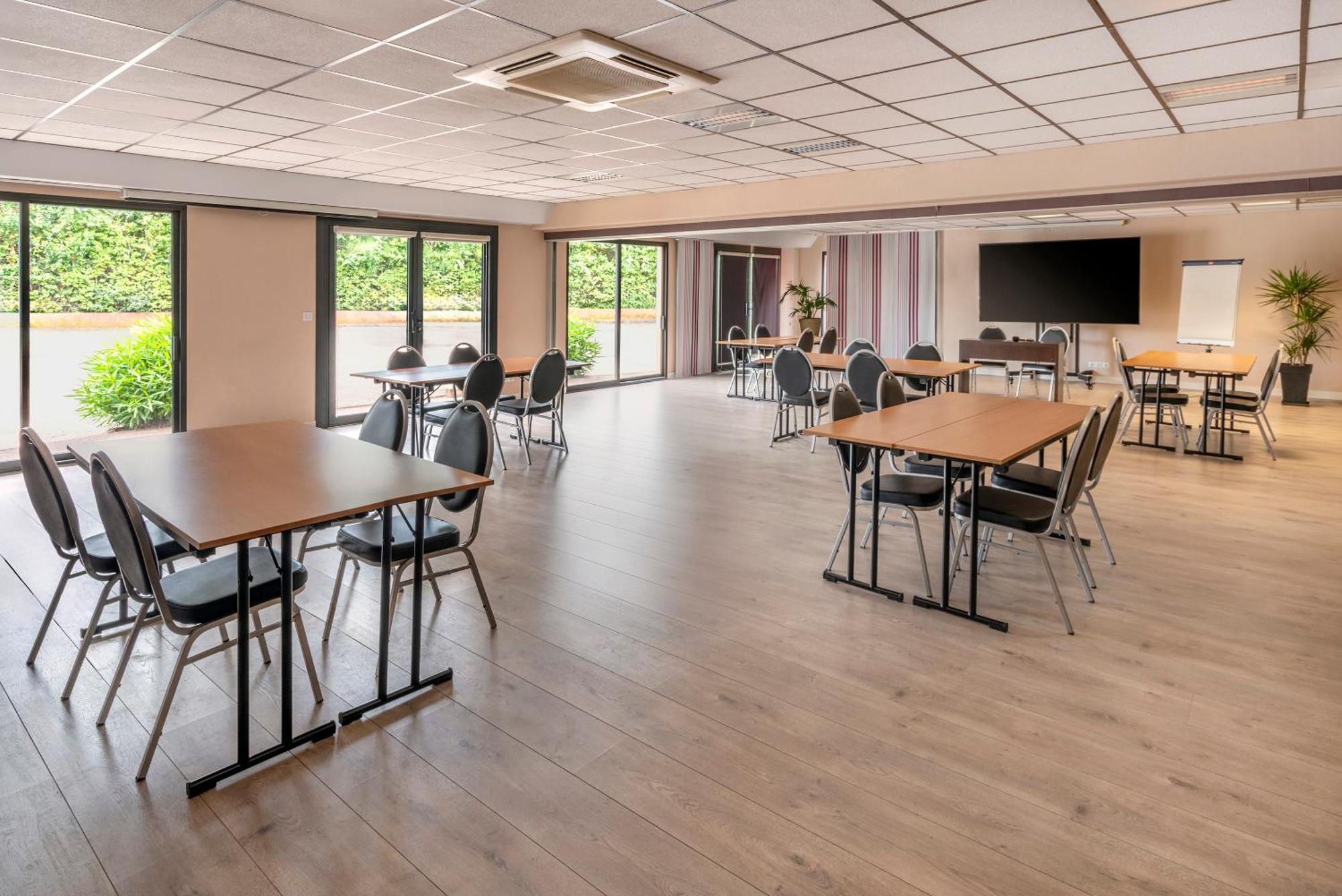 Best Western Terre De Provence 르 카네 데 모르 외부 사진