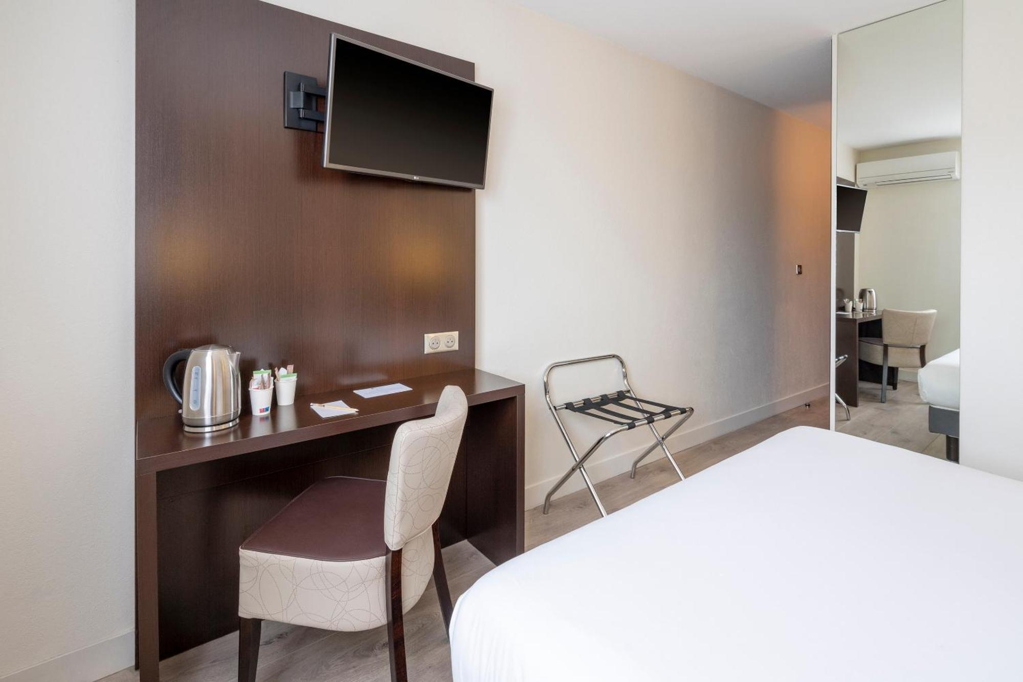 Best Western Terre De Provence 르 카네 데 모르 외부 사진