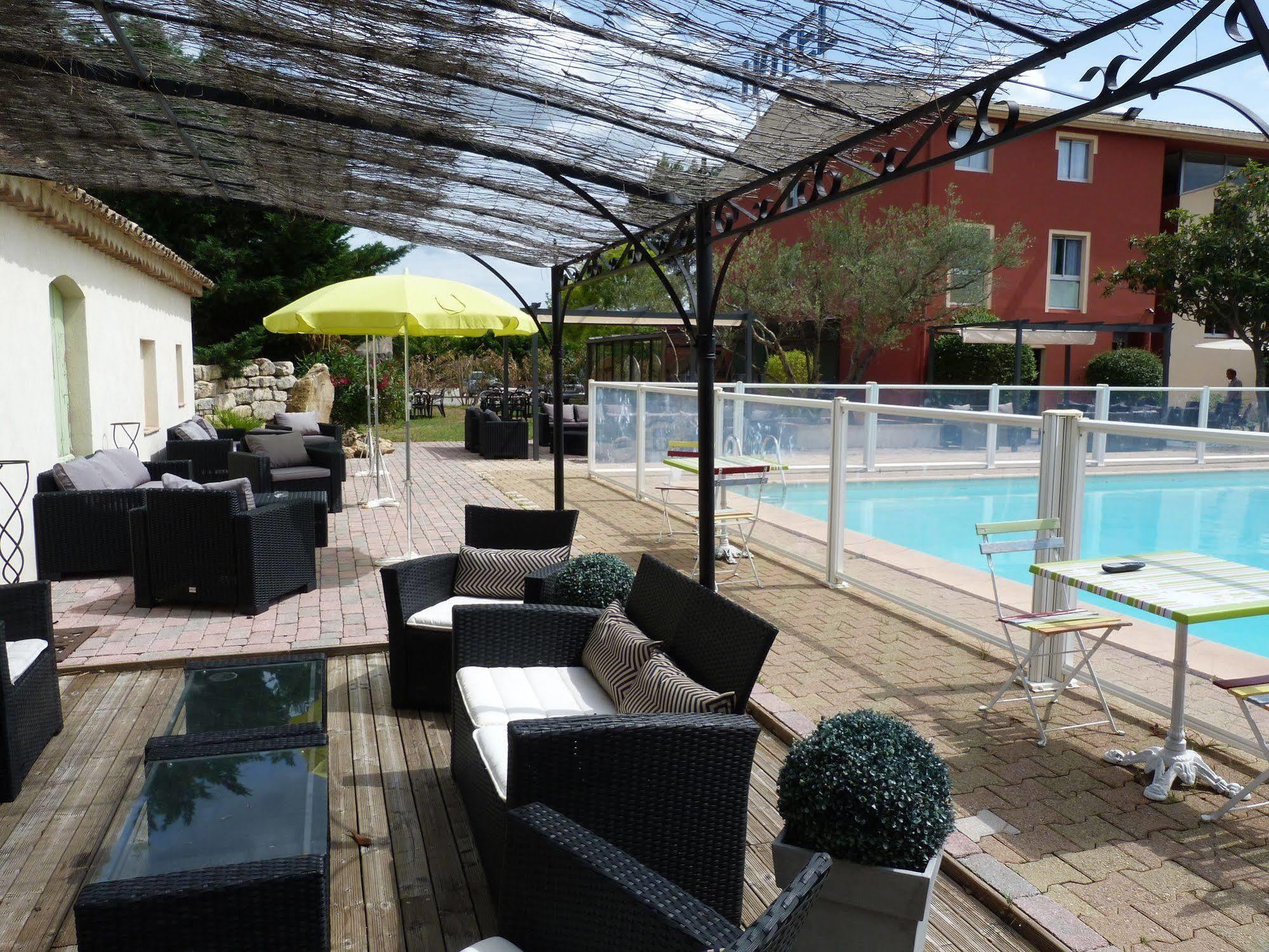 Best Western Terre De Provence 르 카네 데 모르 외부 사진